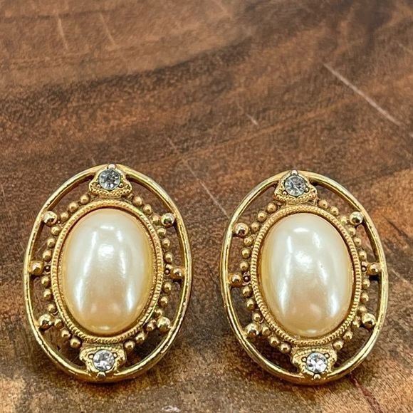Vintage Jewelry - Vintage Mid Century Costume Jewelry Faux Pearl Rhinestone Gold Tone Oval Studs